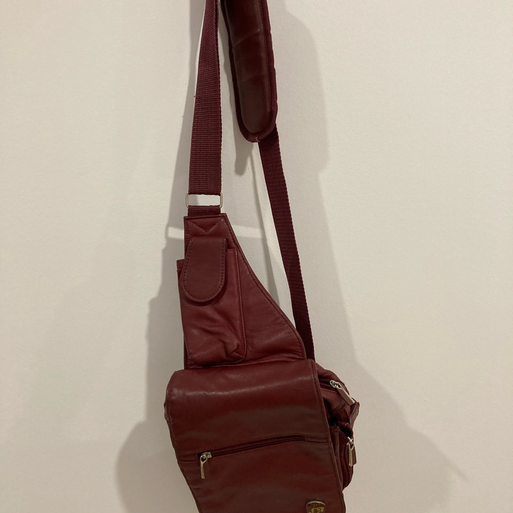 Heys leather travel mate